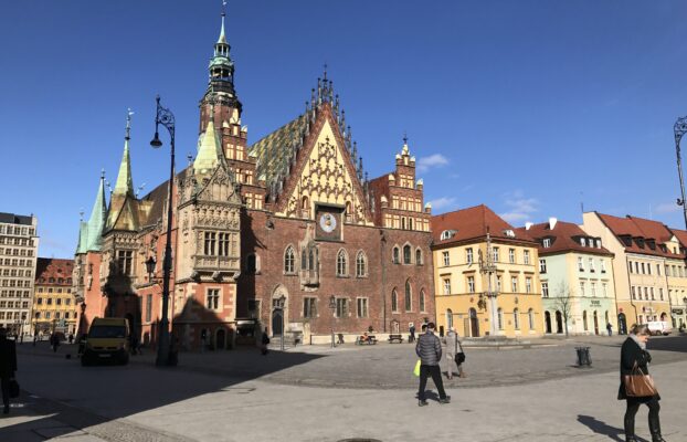 The Bureaucrats of Poland Suck
